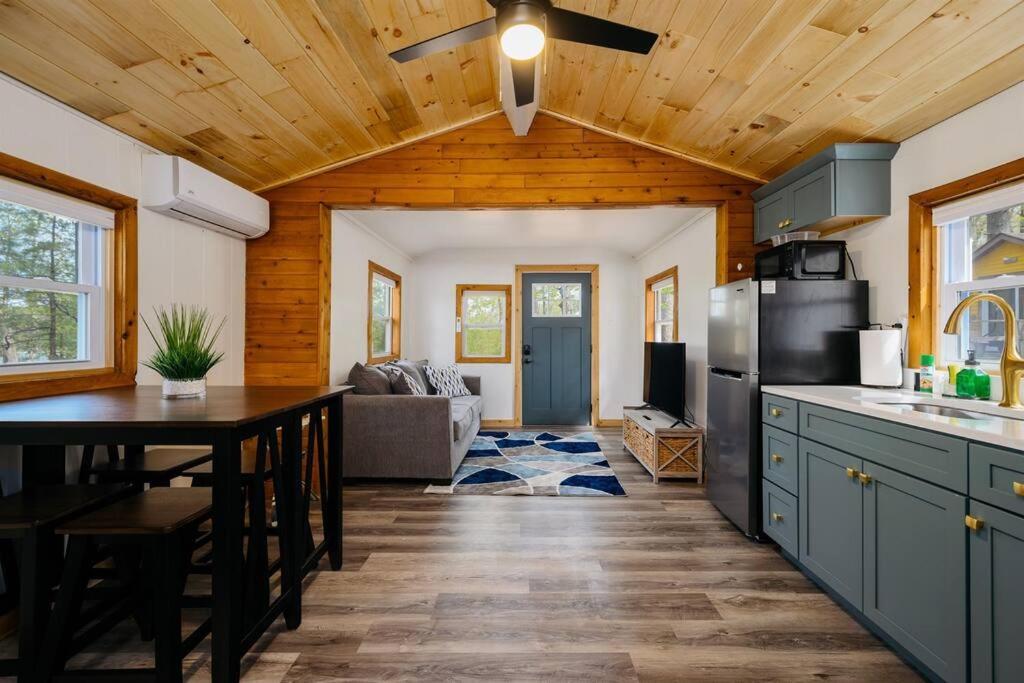 Ferienhaus Cozy On Arbutus