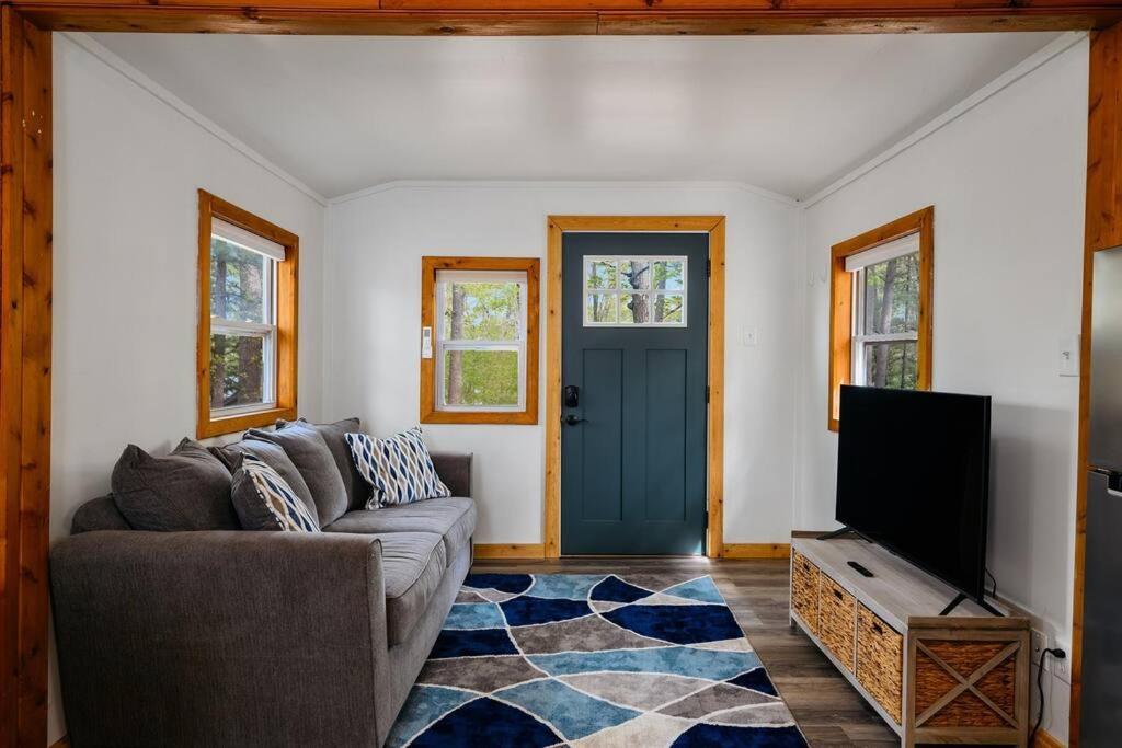 Cozy On Arbutus